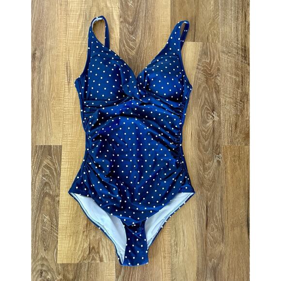 Nip Tuck Swim‎ Women’s Cup Navy Polka Dot One Piece Swimsuit Size 6 Ruche EUC - Picture 1 of 6